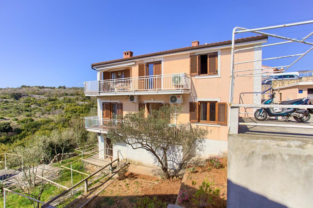 Nadija Studio Apartmani Krk Town Exteriör bild