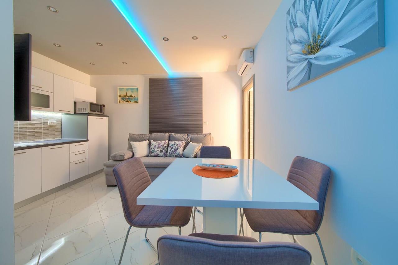 Nadija Studio Apartmani Krk Town Exteriör bild